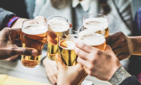 Dlaczego alkohol jest dozwolony od 18 lat?
